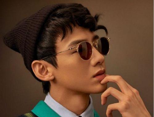 娱乐爆料 白敬亭视频,幕后花絮引网友热议